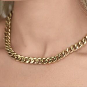 Cuban Chain Gold and Chain Necklace 8mm 24 inch New in plastic Jewelry